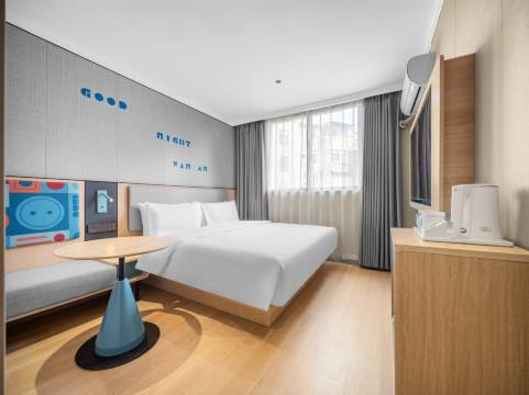 如家酒店(武汉理工大学武商梦时代店)