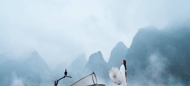 阳朔发呆悬空温泉轻奢极景酒店(十里画廊遇龙河店)图片