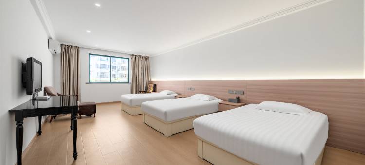 新东吴珍珠大酒店(苏州留园山塘街地铁站店)图片