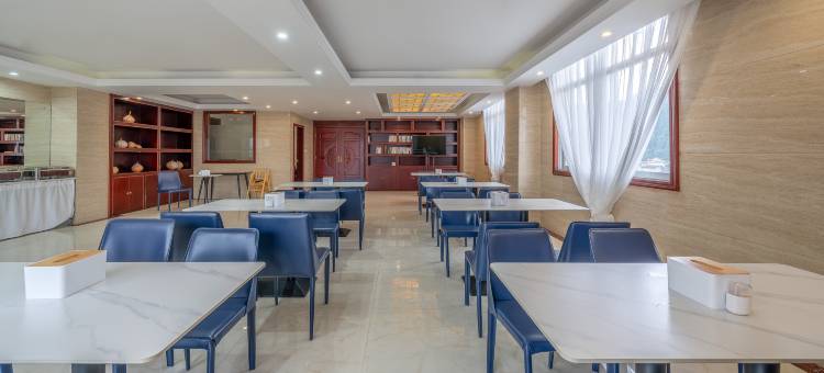 星格俪酒店(岑溪汽车总站店)图片
