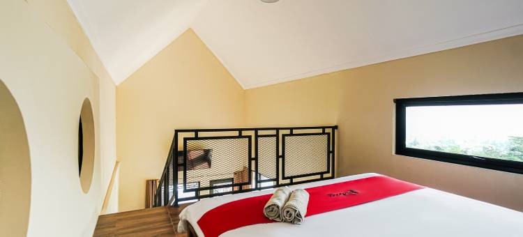 RedDoorz @ Rosa Glamping And Pool Ciparay图片