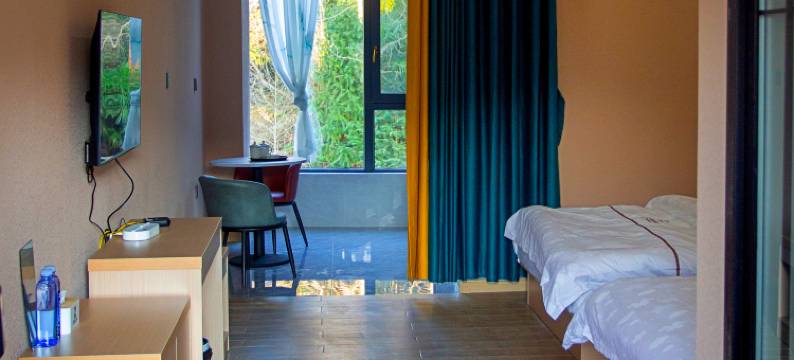 腾冲馨欣温泉主题酒店图片