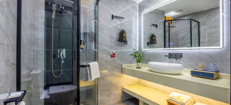 凤庆顺宁智能酒店(凤庆客运站店)图片