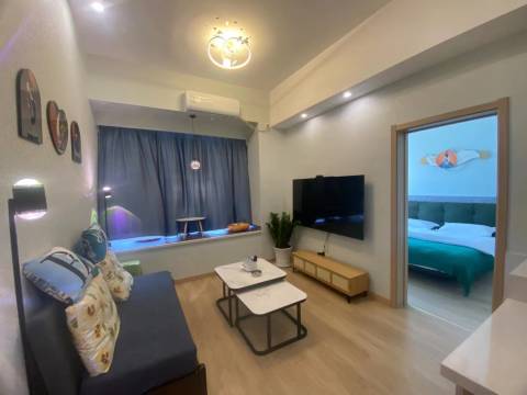 惜月时光民宿(邛海十七度店)