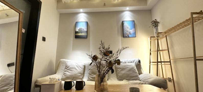 Br电竞酒店(宋寨南街同乐地铁站店)图片