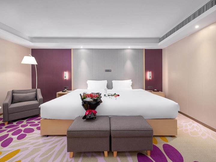 Lavande Hotel (Guangzhou Baiyun International Airport)Over view