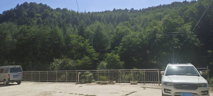 山里人家(麦积山石窟景区店)图片