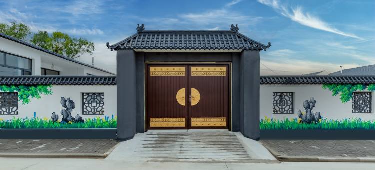 阿尔泰七台火山营地图片