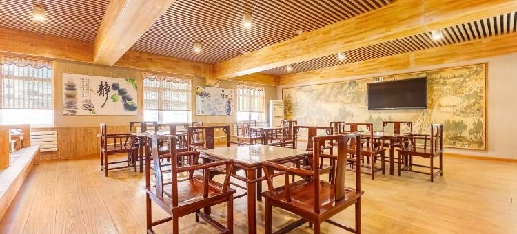 天安精选酒店(瓦房店火车站店)图片