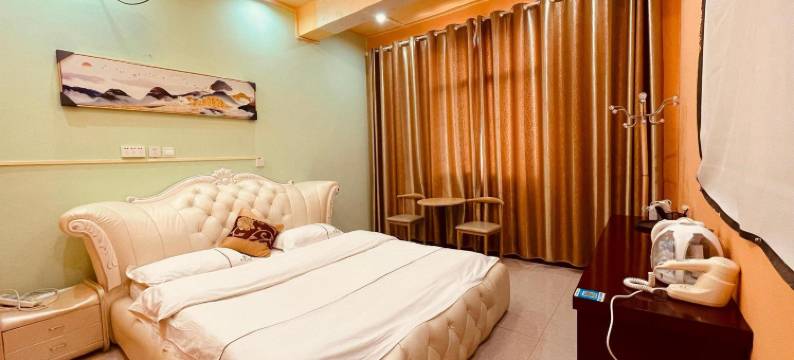 滇豪酒店(嵩明三十工店)图片