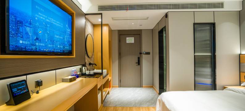 豆蔻年华主题酒店(南陵漳河大道店)图片