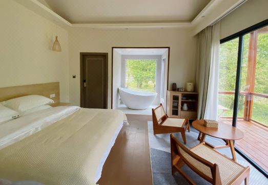 Senyu · Wood House B&B Hotel Overview