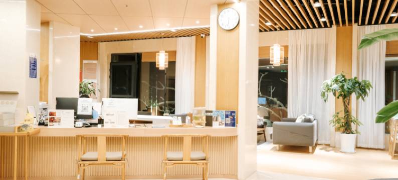 南京中医药大学金杏楼酒店(新街口店)图片