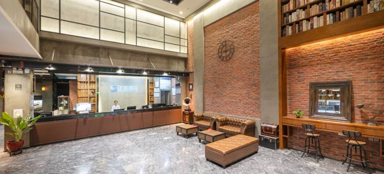 正盛酒店(广州白云火车站小坪地铁站店)图片