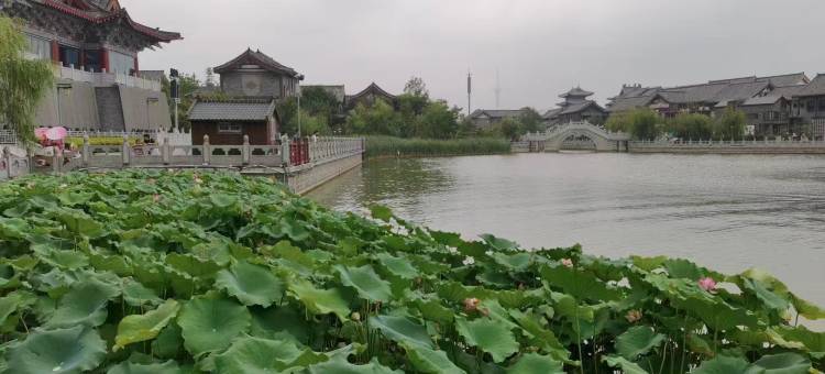 开封清明上河园湖居酒店(万岁山武侠城店)图片