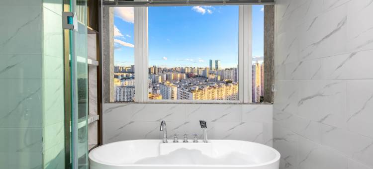 锦江都城酒店(昆明和谐广场霖雨桥地铁站店)图片