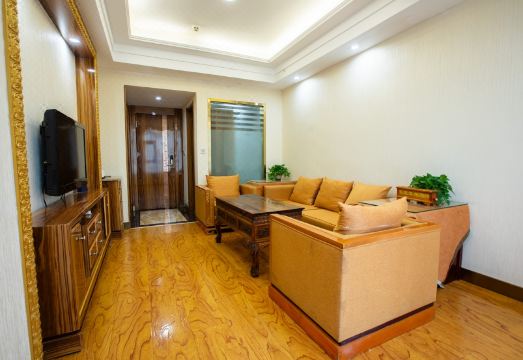 Zhuoni HotelHotel Overview