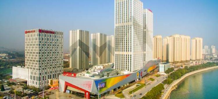 悦享电竞影院酒店(上饶万达广场店)图片