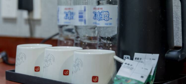 骏怡连锁酒店(平阴玫瑰产业园店)图片