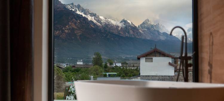 木见山丨日照金山·丽江雪山全景设计师花园度假酒店图片
