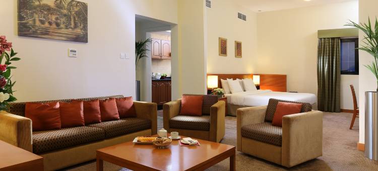 阿吉曼温德姆华美达套房酒店(Ramada Hotel & Suites by Wyndham Ajman)图片