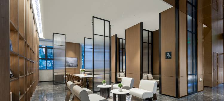 东莞黄江星光路亚朵酒店图片