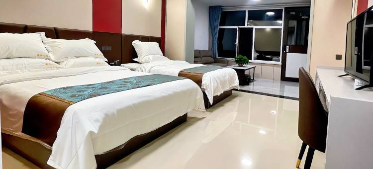 察右后旗馨雅大酒店图片