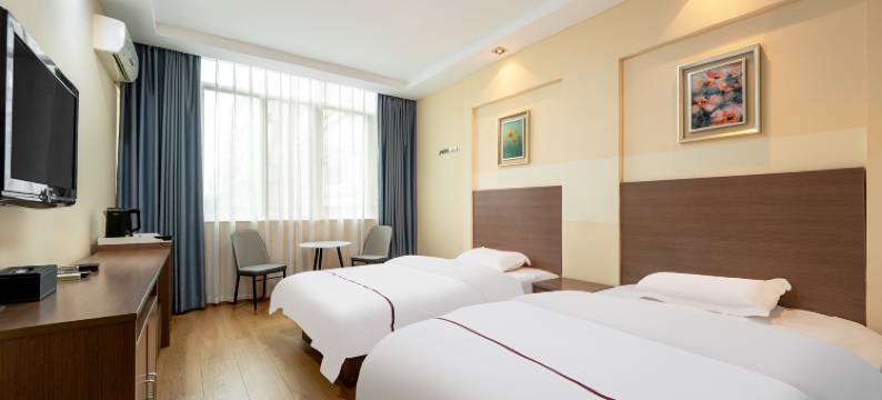 南华酒店(昆明西山区万达广场店)图片