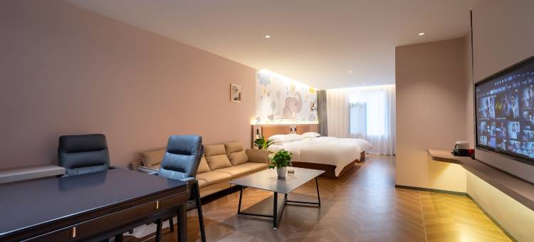 万宜酒店(利川火车站腾龙洞风景区游客中心店)图片