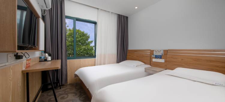 轻住·馨客酒店(上海金山城市沙滩店)图片