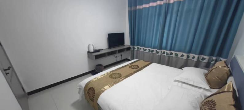 塞罕坝浩红农家院图片