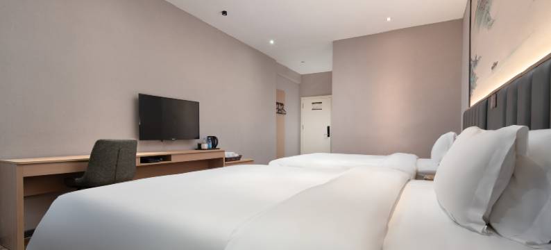 艺龙瑞云酒店(海口高铁东站店)图片