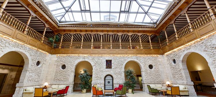 AZZ 佩尼亚菲耶尔拉斯克拉拉斯 Spa 酒店(Azz Peñafiel Las Claras Hotel & Spa)图片