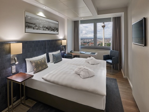 Park Inn by Radisson Berlin Alexanderplatz Over view