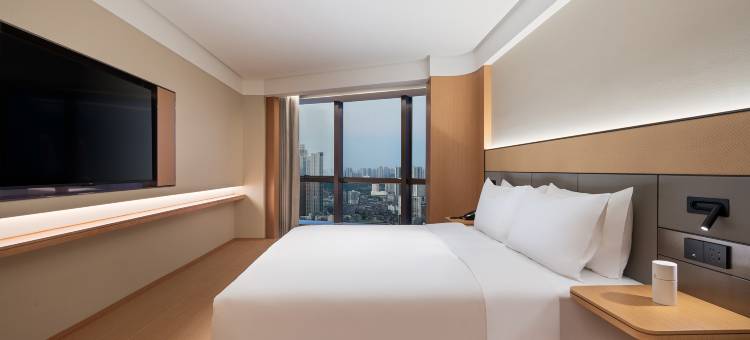 全季武汉江汉路步行街高空江景酒店图片