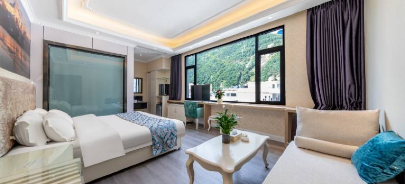 海螺沟贡布措阳光酒店图片