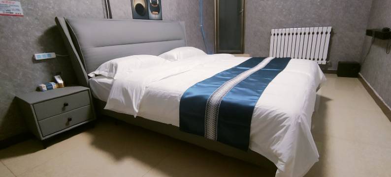 陌野影宿酒店(张家口高铁站建院店)图片