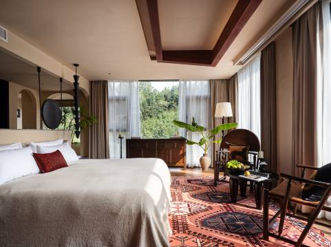 黔欢flower设计师野奢度假酒店(小七孔景区东门售票大厅店)图片