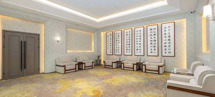 诸城卢山酒店图片