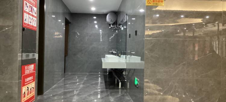 玛多黄河源大酒店(南大街店)图片