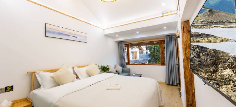 凤顾鹰山·古城观景度假客栈(丽江古城店)图片