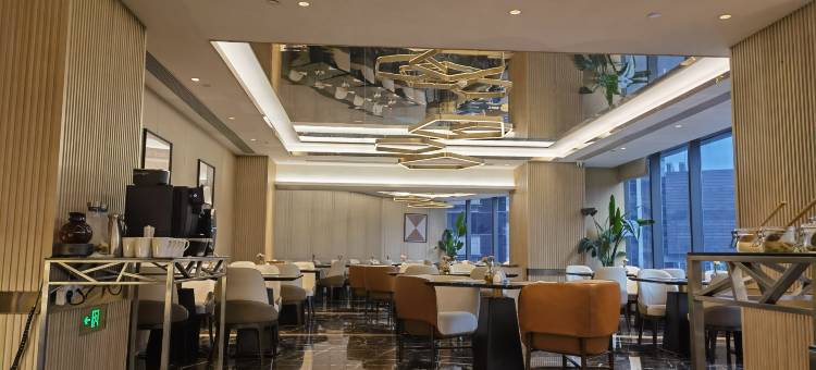 杭州EAC澳美酒店(西湖黄龙体育中心店)图片