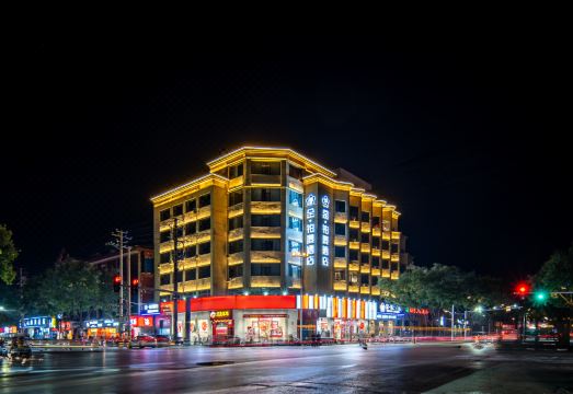 金·铂漫酒店（临汾平阳广场店）外景图