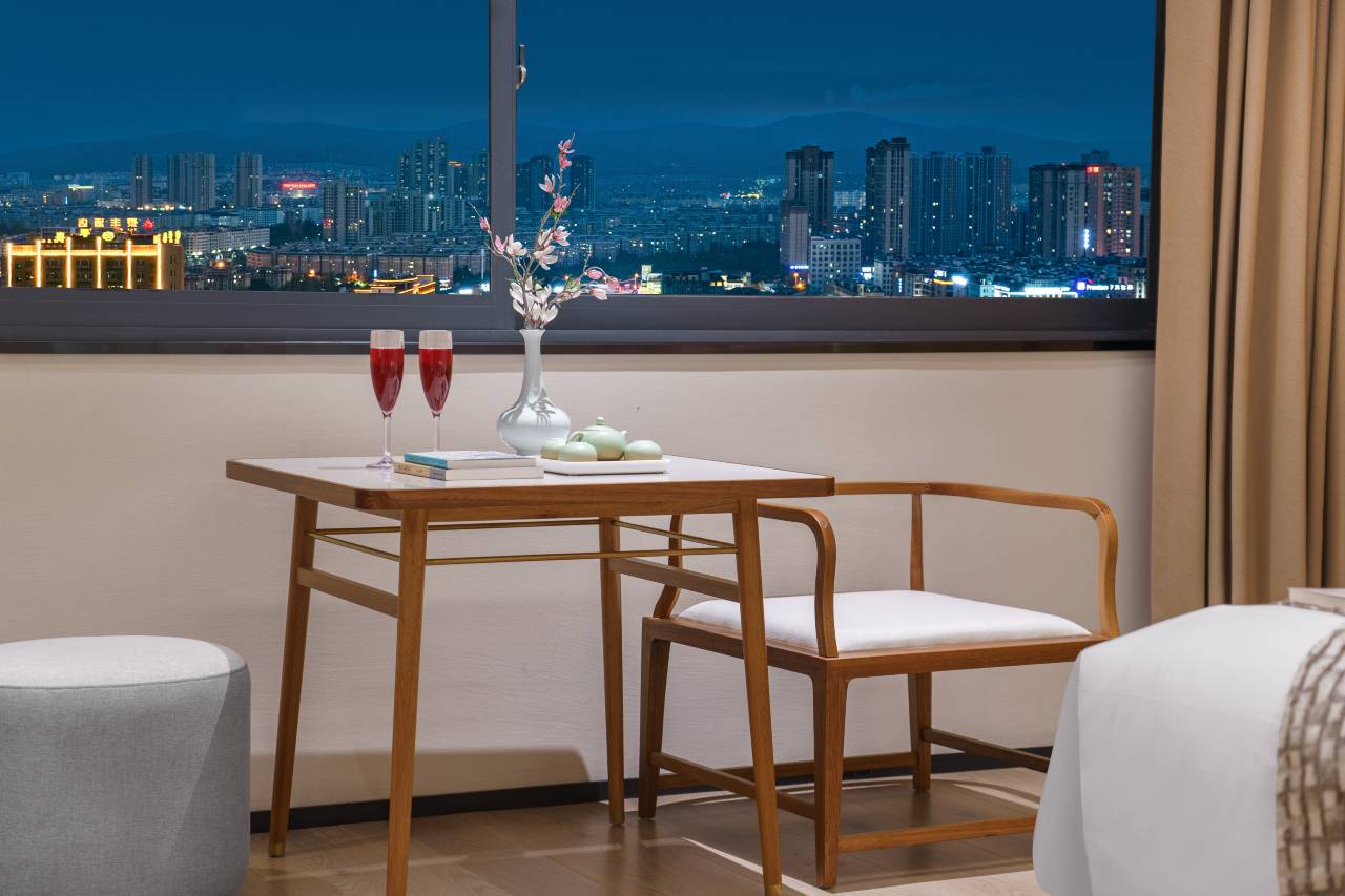 陌上轻雅酒店(达州升华广场店)图片