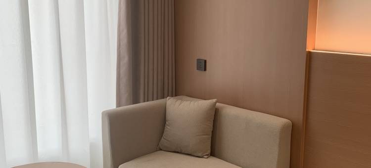 隆林成飞柏悦酒店图片