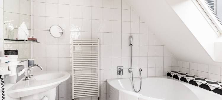 萨尔嫩克朗Tailormade酒店(Tailormade Hotel KRONE Sarnen)图片