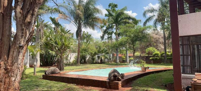 楼外楼公馆(LOU WAI LOU MANSIONS)图片