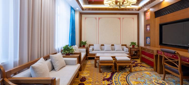 丝路金马国际酒店(马蹄寺景区店)图片