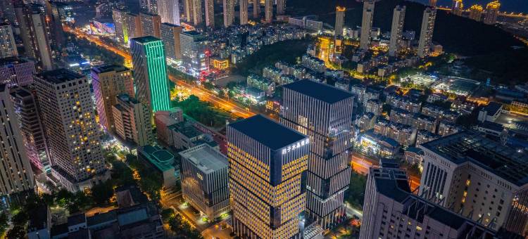 大连高新园区桔子水晶酒店图片