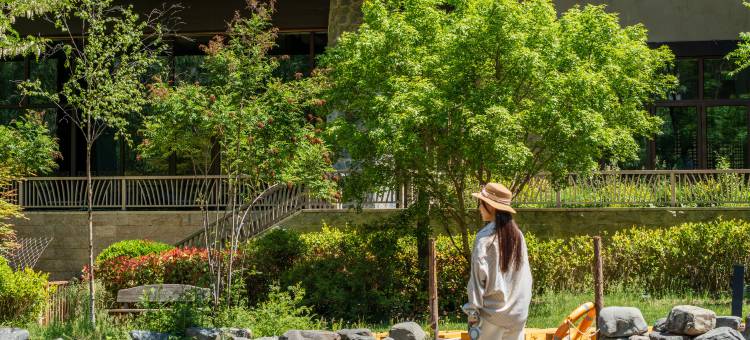 九寨鲁能希尔顿度假酒店图片